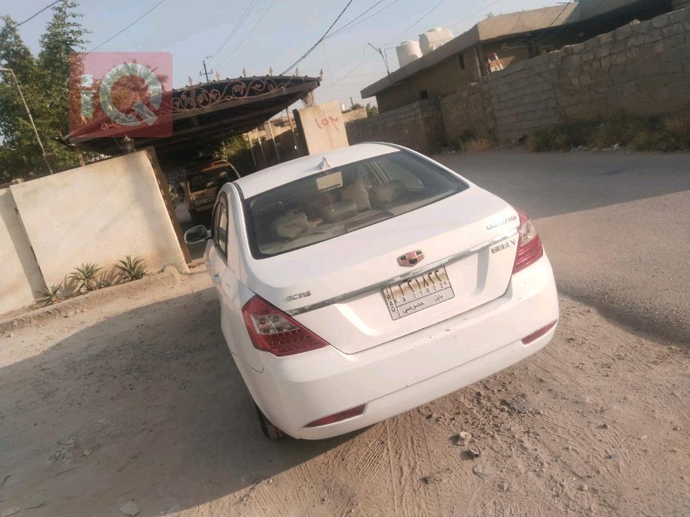 Geely Emgrand 7